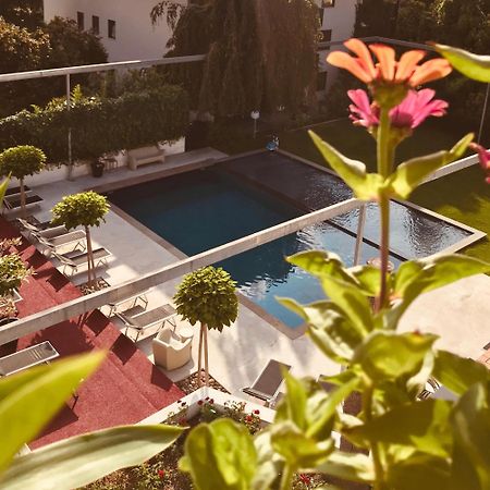 Goldfinger + Suites Lana Kültér fotó