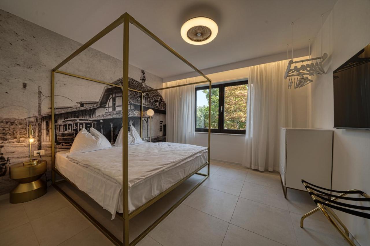 Goldfinger + Suites Lana Kültér fotó